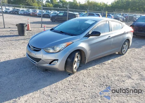 2013 Hyundai Elantra Gls z USA, uszkodzony, nr VIN KMHDH4AE0DU735499